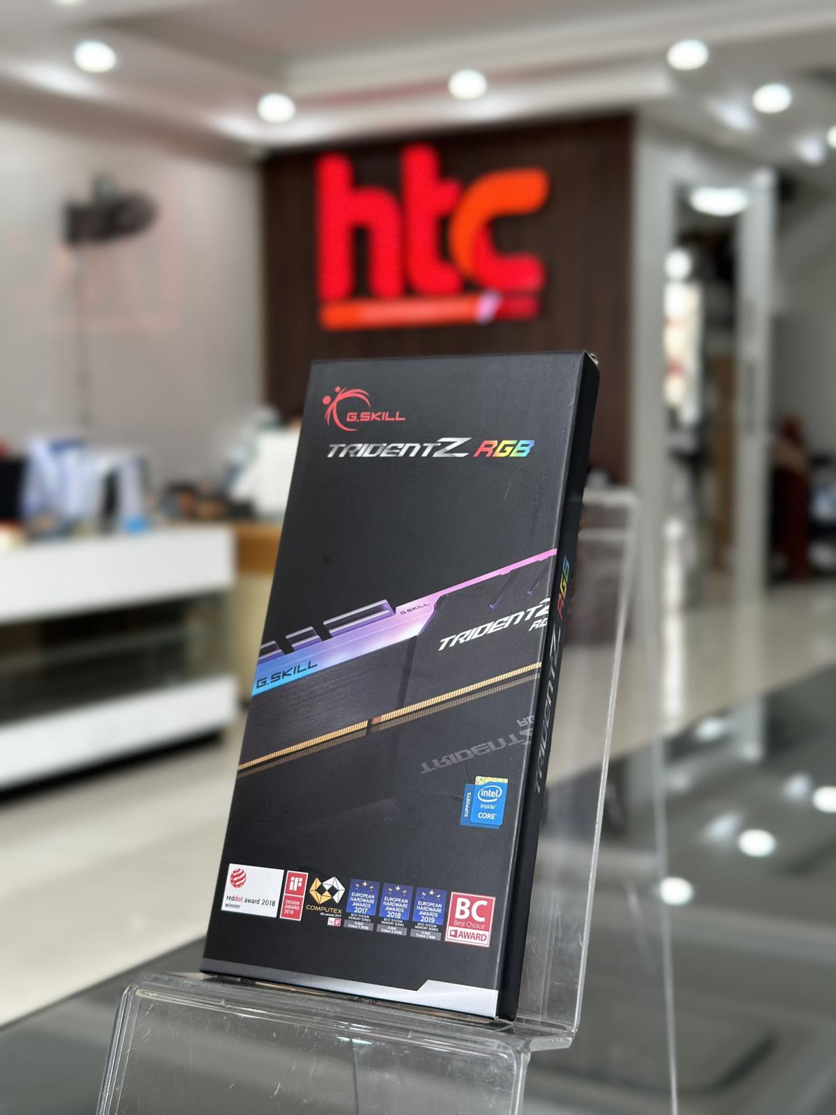 Ram GSkill TRIDENT Z RGB 8GB (8GBx1) DDR4 3000MHz (F4-3000C16S-8GTZR)