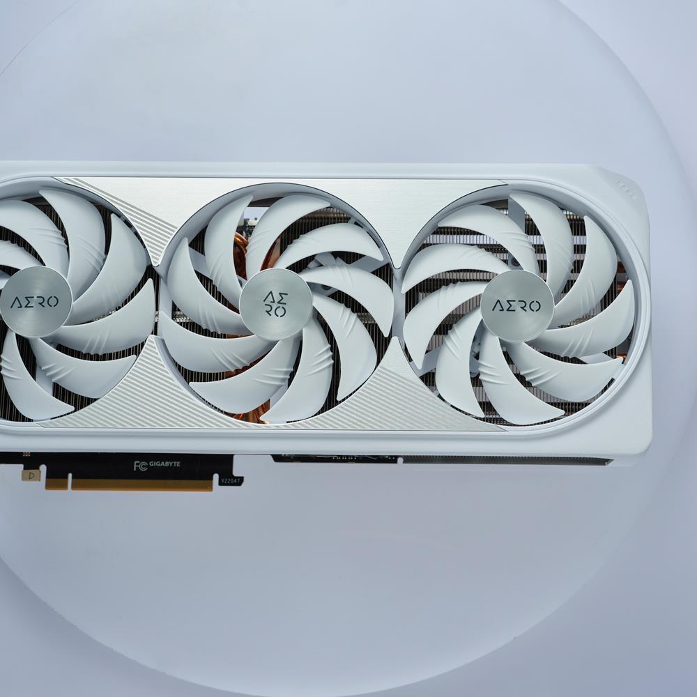 Card màn hình GIGABYTE GeForce RTX 4080 AERO OC 16GB (GV-N4080AERO OC-16GD)