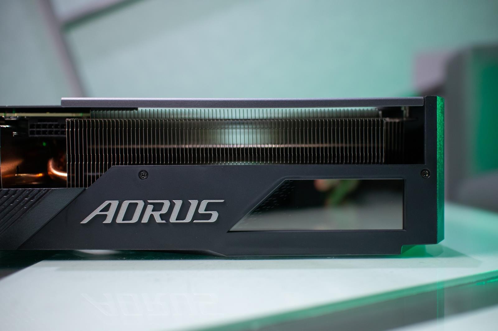 Card màn hình / VGA Gigabyte RTX 4070 Ti Aorus Master 12GB (N407TAORUS M -12GD)