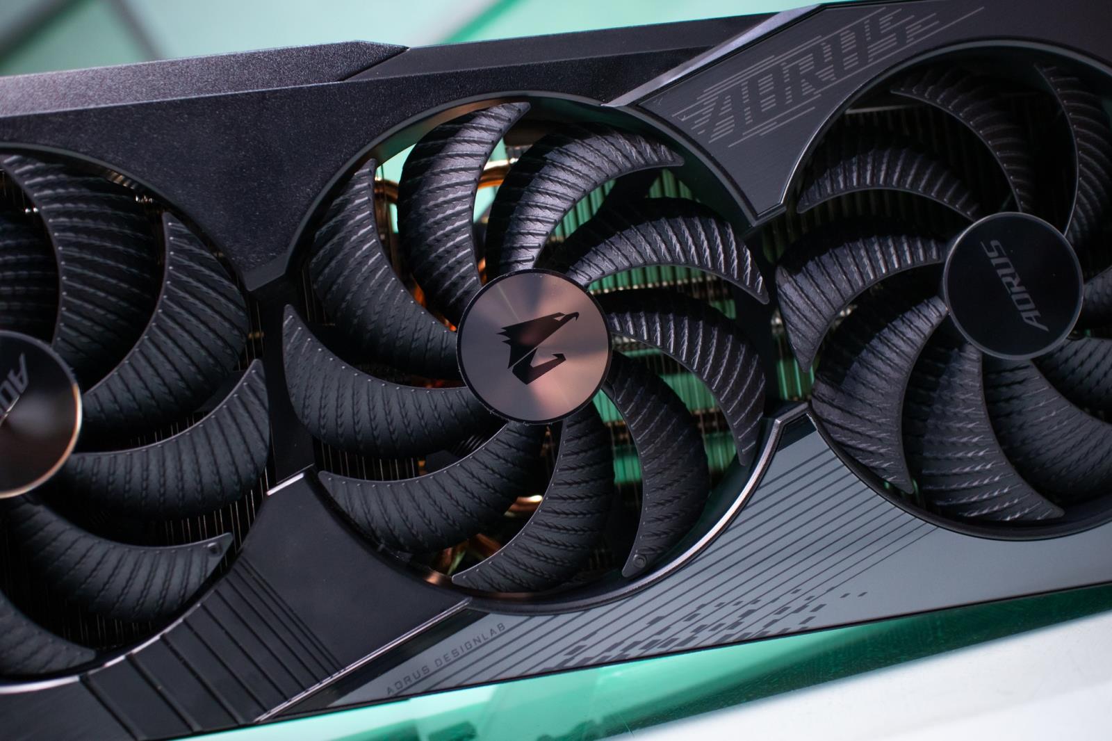 Card màn hình / VGA Gigabyte RTX 4070 Ti Aorus Master 12GB (N407TAORUS M -12GD)