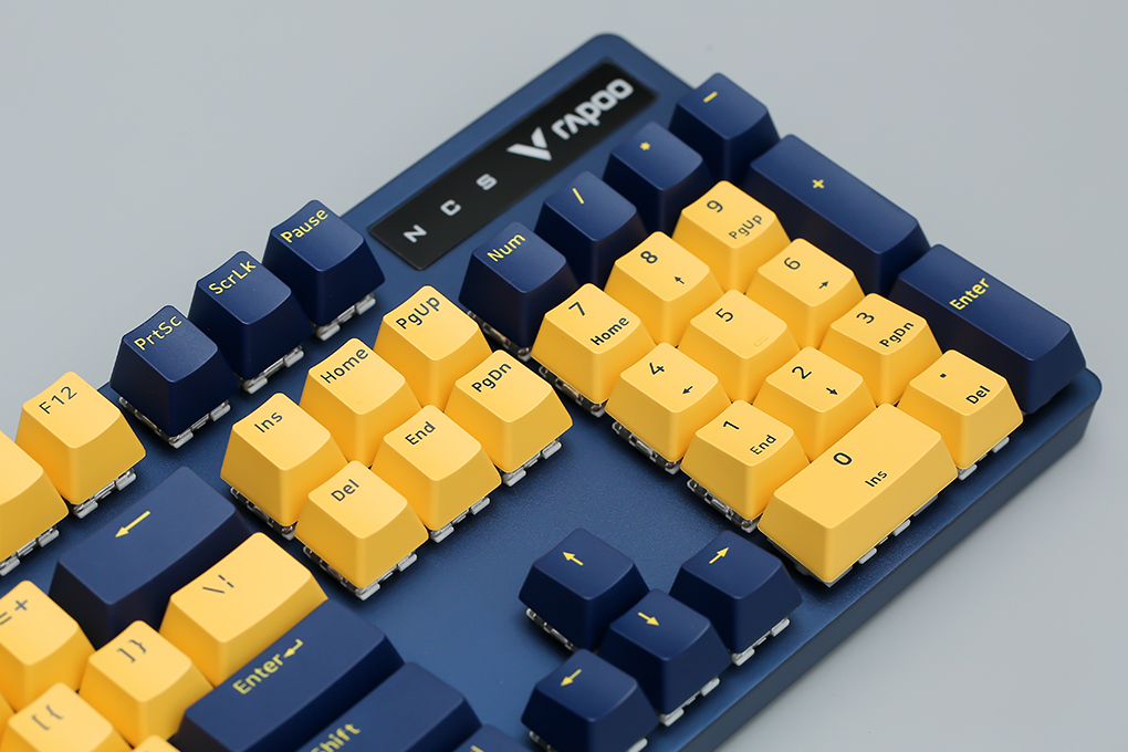 Bàn Phím Cơ Có Dây Gaming Rapoo V500Pro Vàng Xanh