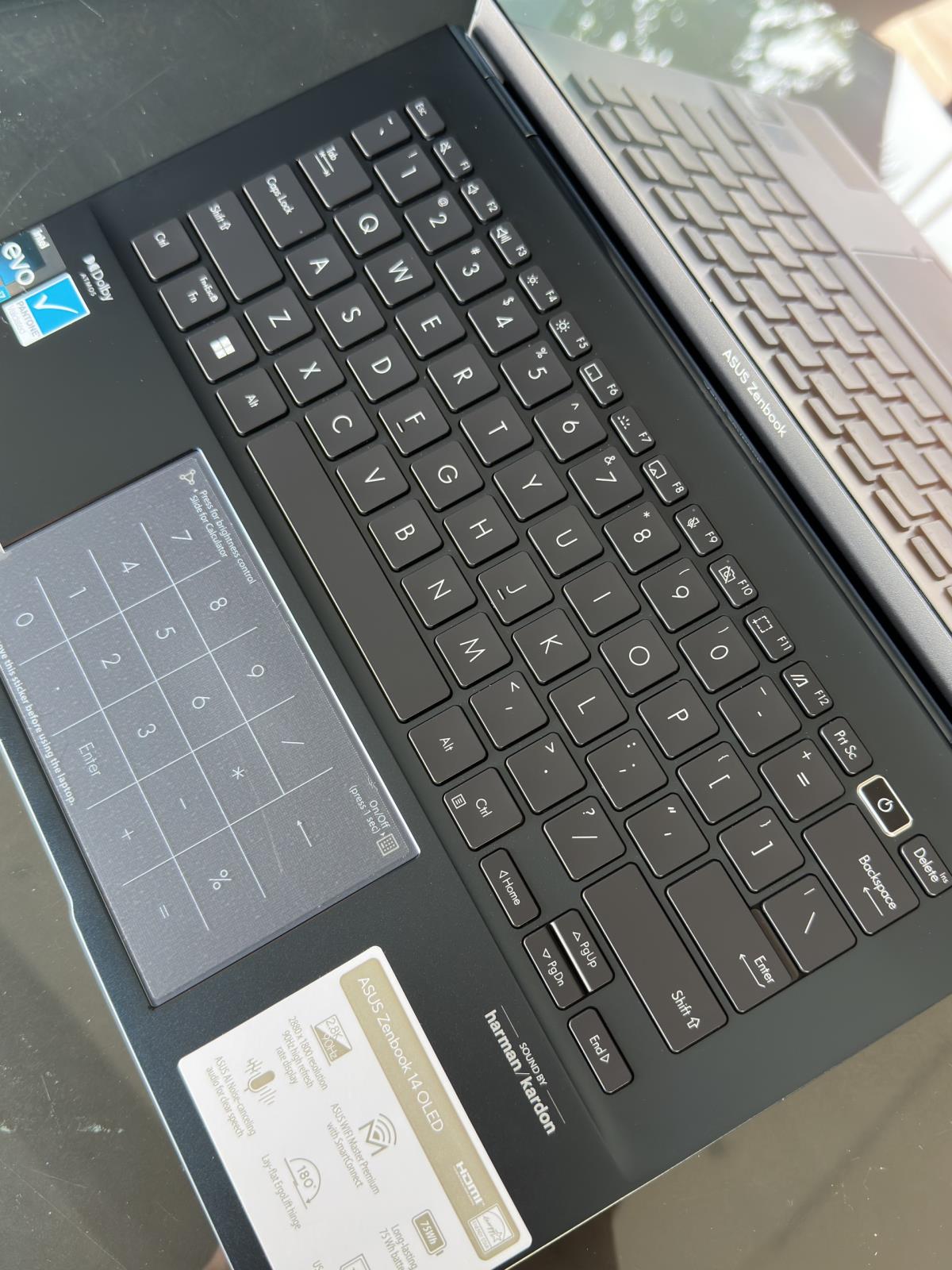 Laptop Asus Zenbook UX3402ZA-KM221W i7 1260P/16GB/512GB/14" OLED 2.8K/Win 11