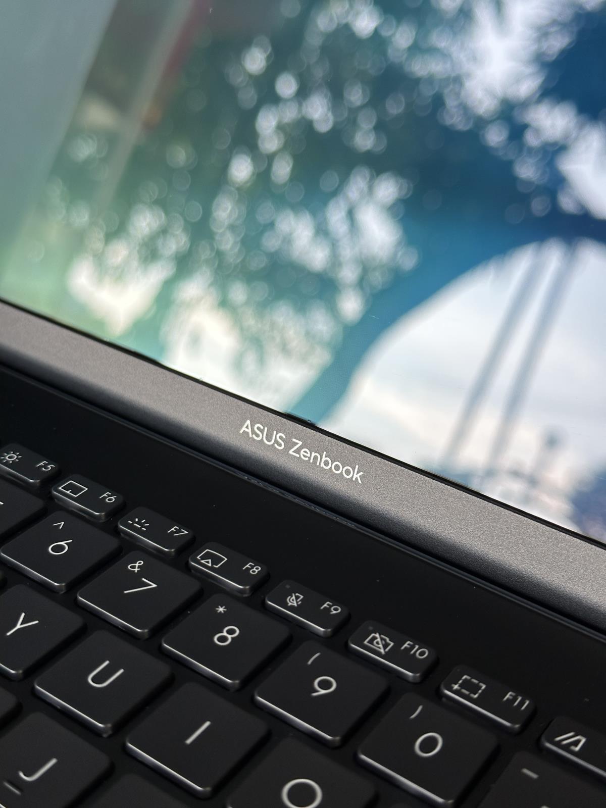 Laptop Asus Zenbook UX3402ZA-KM221W i7 1260P/16GB/512GB/14" OLED 2.8K/Win 11