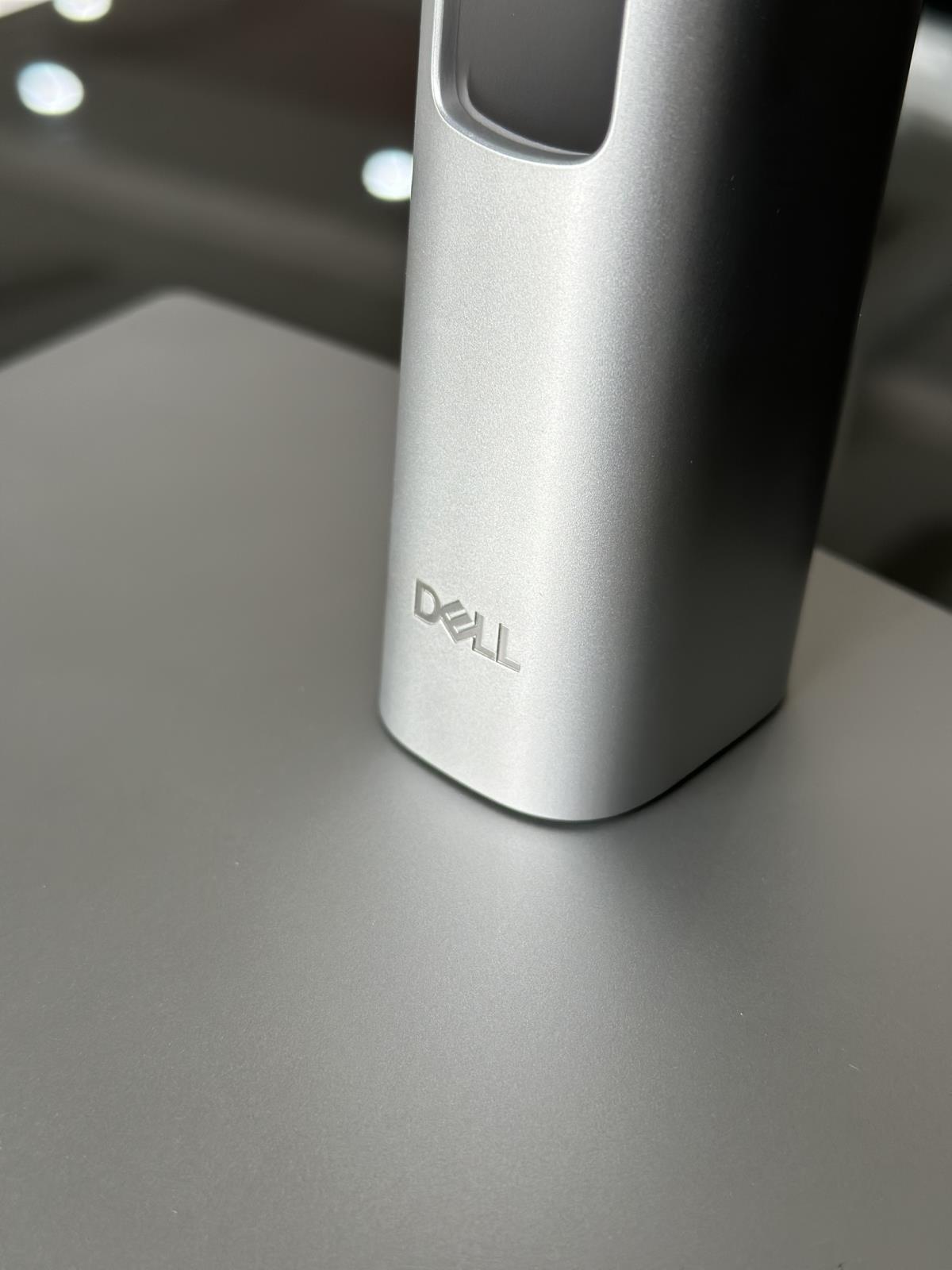 Màn Hình Dell UltraSharp U2424H (23.8 inch - FHD - IPS - 120Hz - 5ms - DRR - TMDS - USB TypeC)