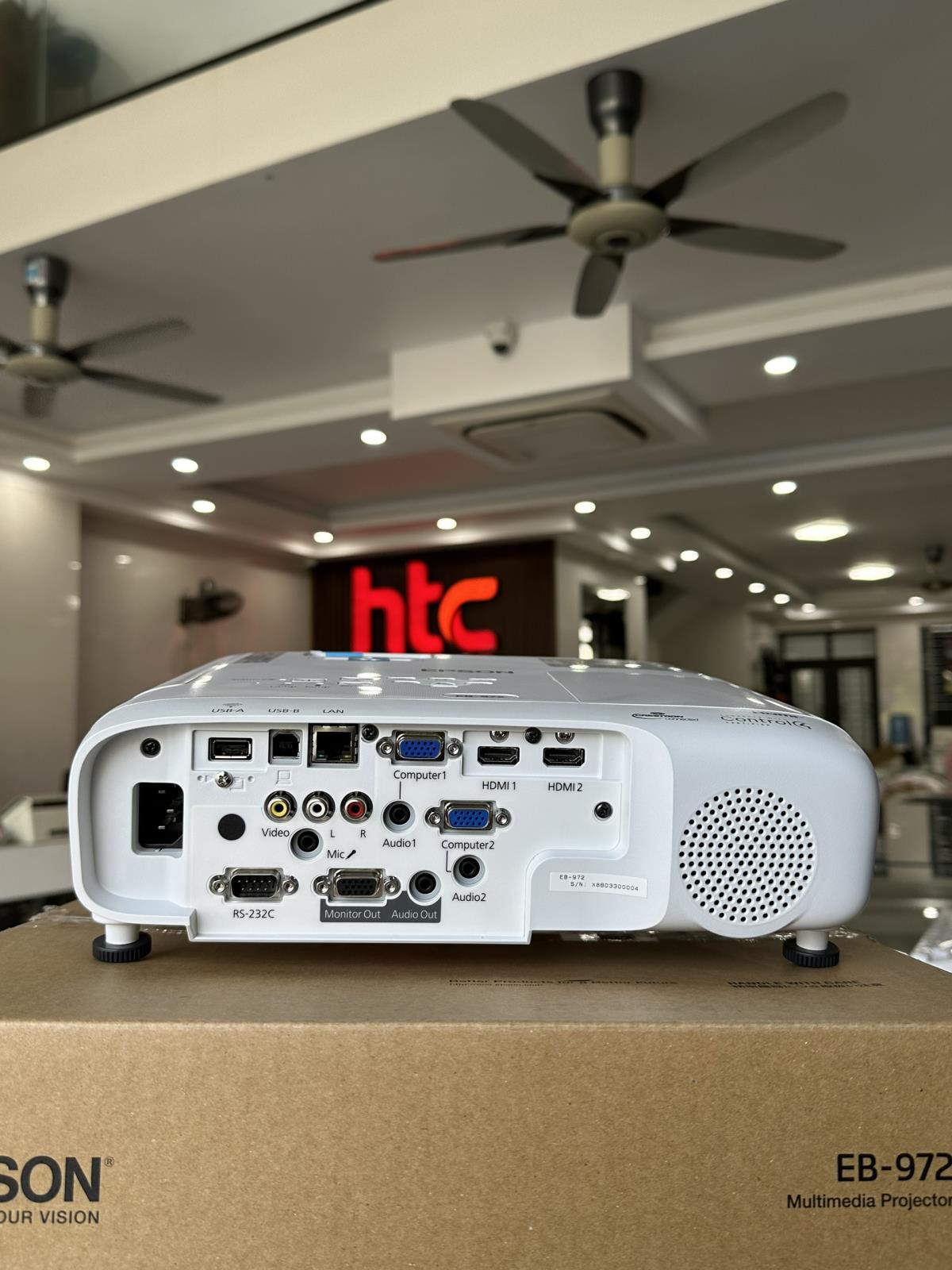 Máy chiếu Epson EB - 972