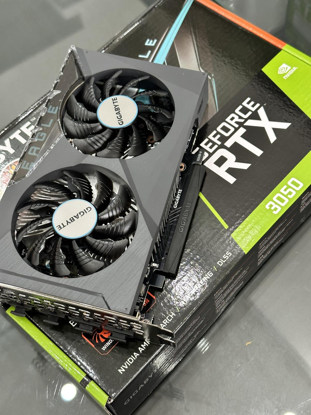 CARD MÀN HÌNH GIGABYTE RTX 3050 EAGLE OC 8G