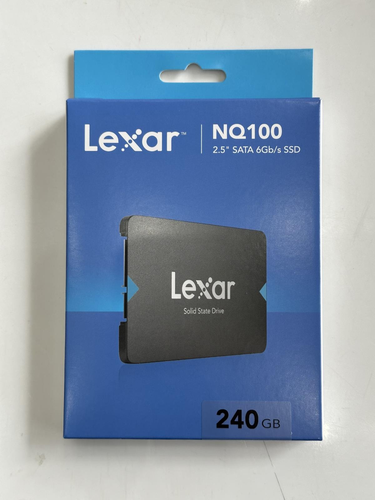 Ổ CỨNG SSD LEXAR LNQ100X 240GB SATA3 2.5 INCH (ĐOC 550MB/S - GHI 450MB/S) - (LNQ100X240G-RNNNG)
